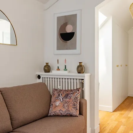 דירה 75017 Proche Champs Elysees *